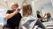 Hon firar 40 år som frisör i Överum